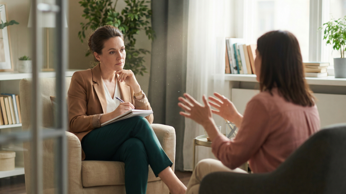 Что на самом деле думает психолог: откровенно о мыслях специалиста на сессии