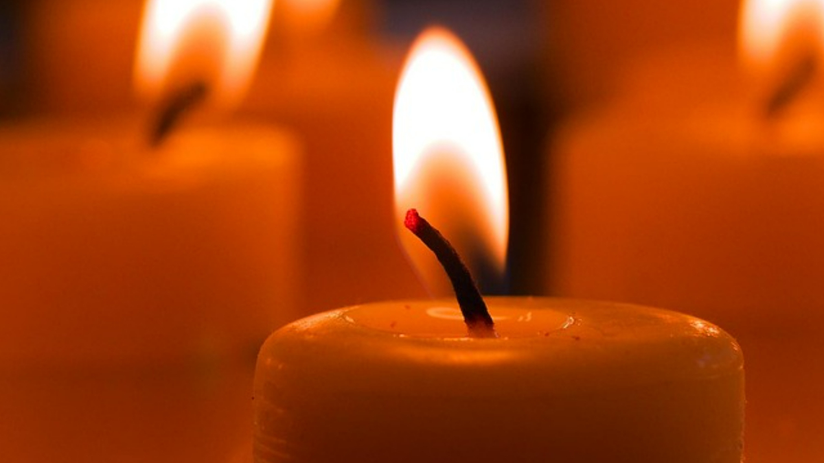 Знецінити те, що є, і страждати за тим, чого немає.