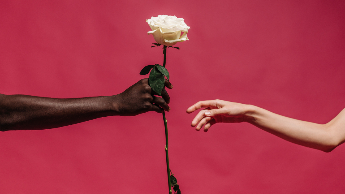 Empatía sacrificial: cuando sentir por otros te aleja de ti