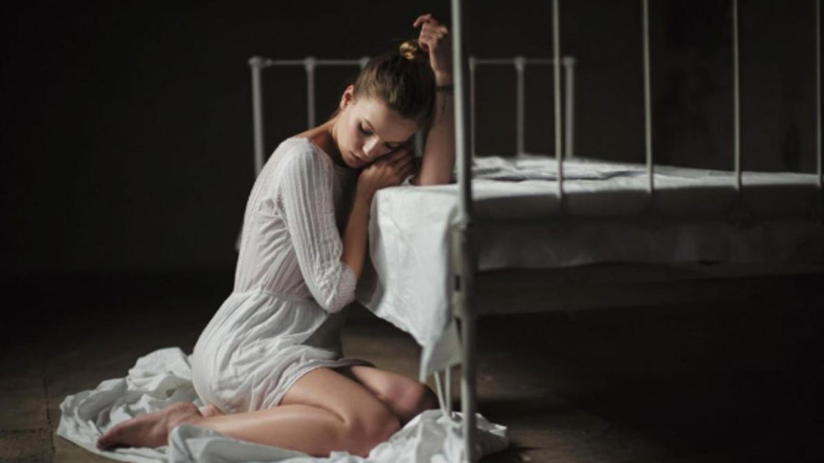 Емоційно недоступний чоловік: чому ми обираємо таких партнерів і як це змінити