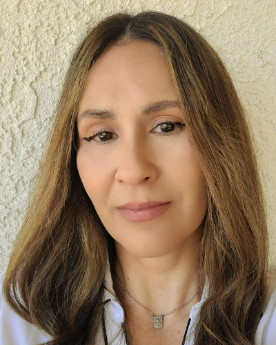 Laura Elena